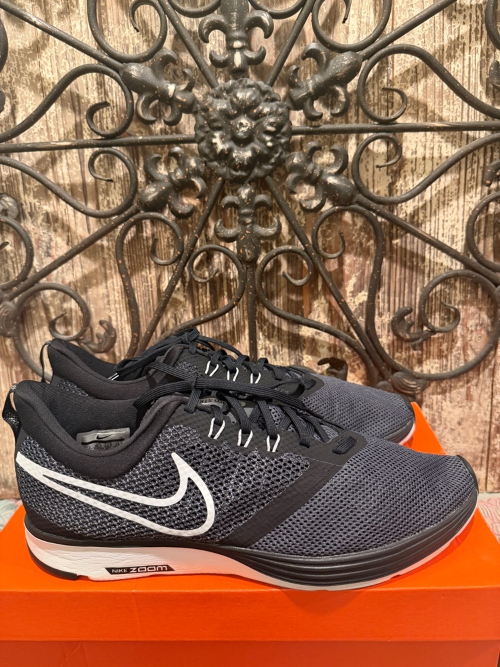 Nike Zoom Strike black grey great condition 11.5
